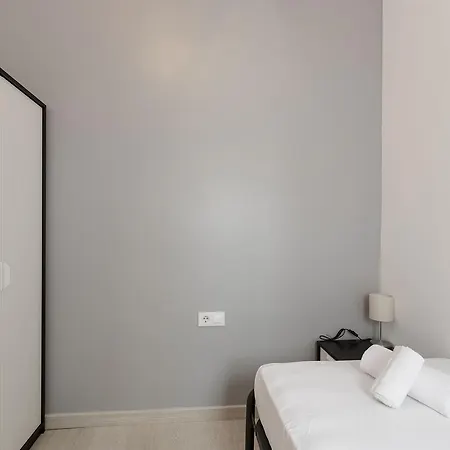 Bbarcelona Paris Flat * Barcelona
